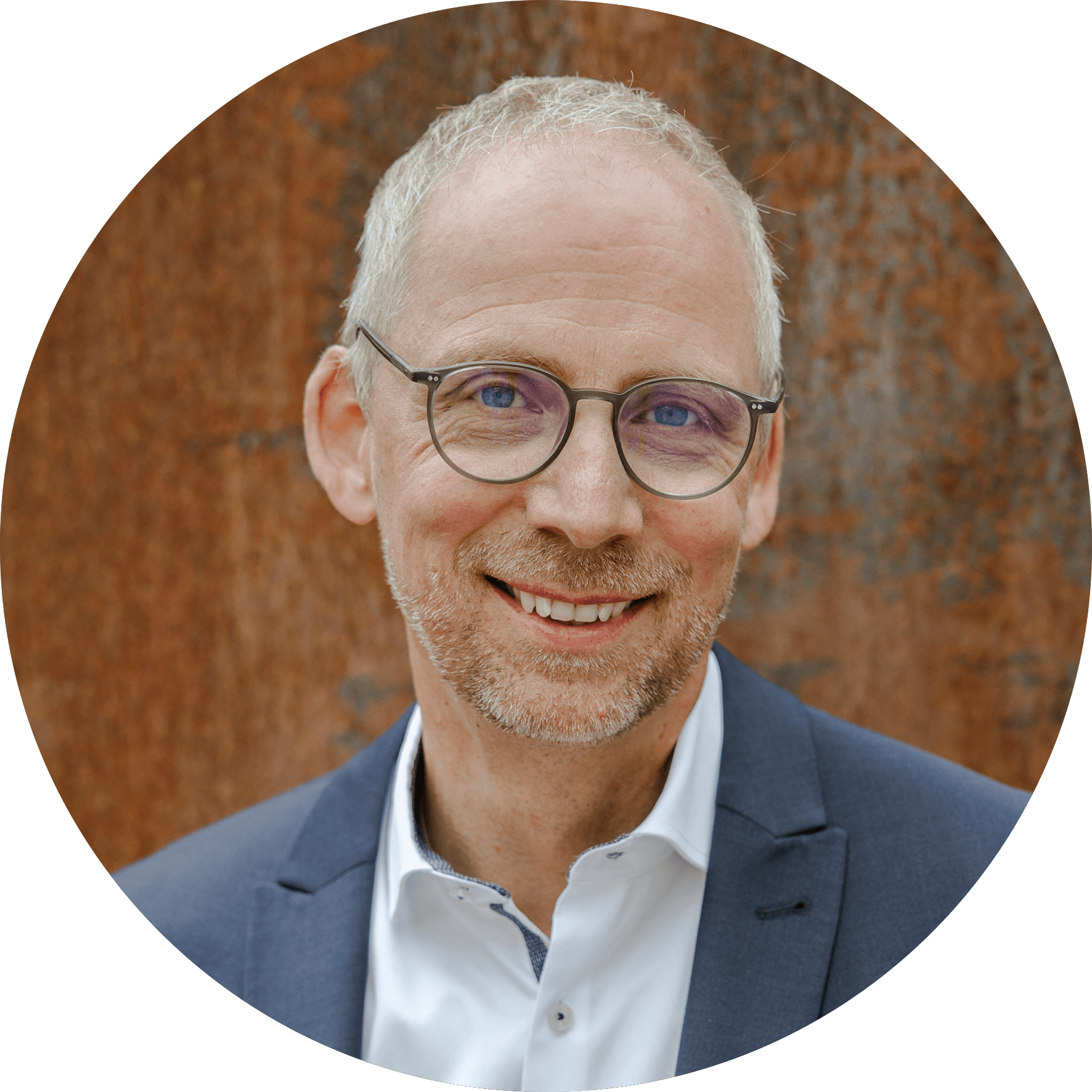 Olaf Pluemer Iwofurnsummit